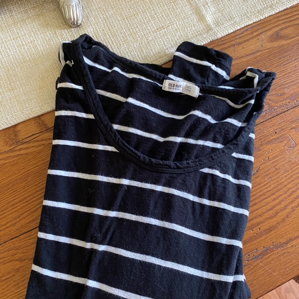 Old Navy - Picture 2 of 7